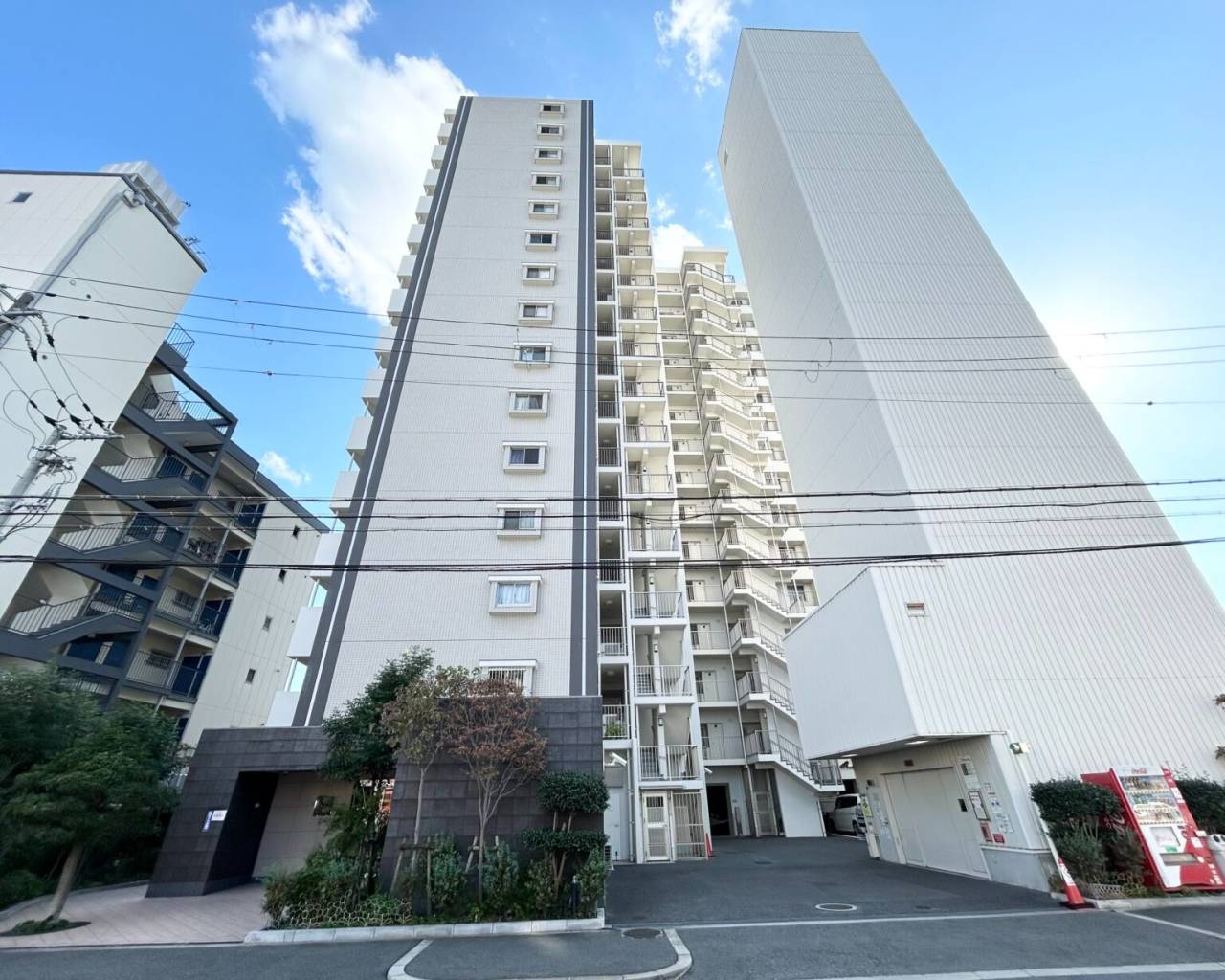 東大阪市マンション 他社で売れなかった物件をイーアス不動産にてご成約【成約 ヴェルシティ東大阪スカイ】｜イーアス不動産株式会社